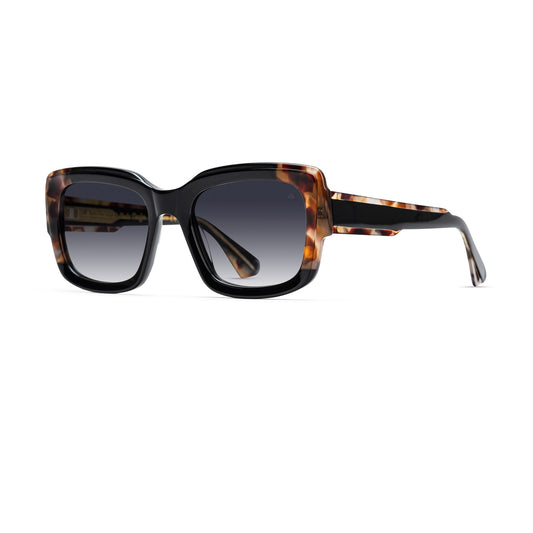 IKONE | BLACK