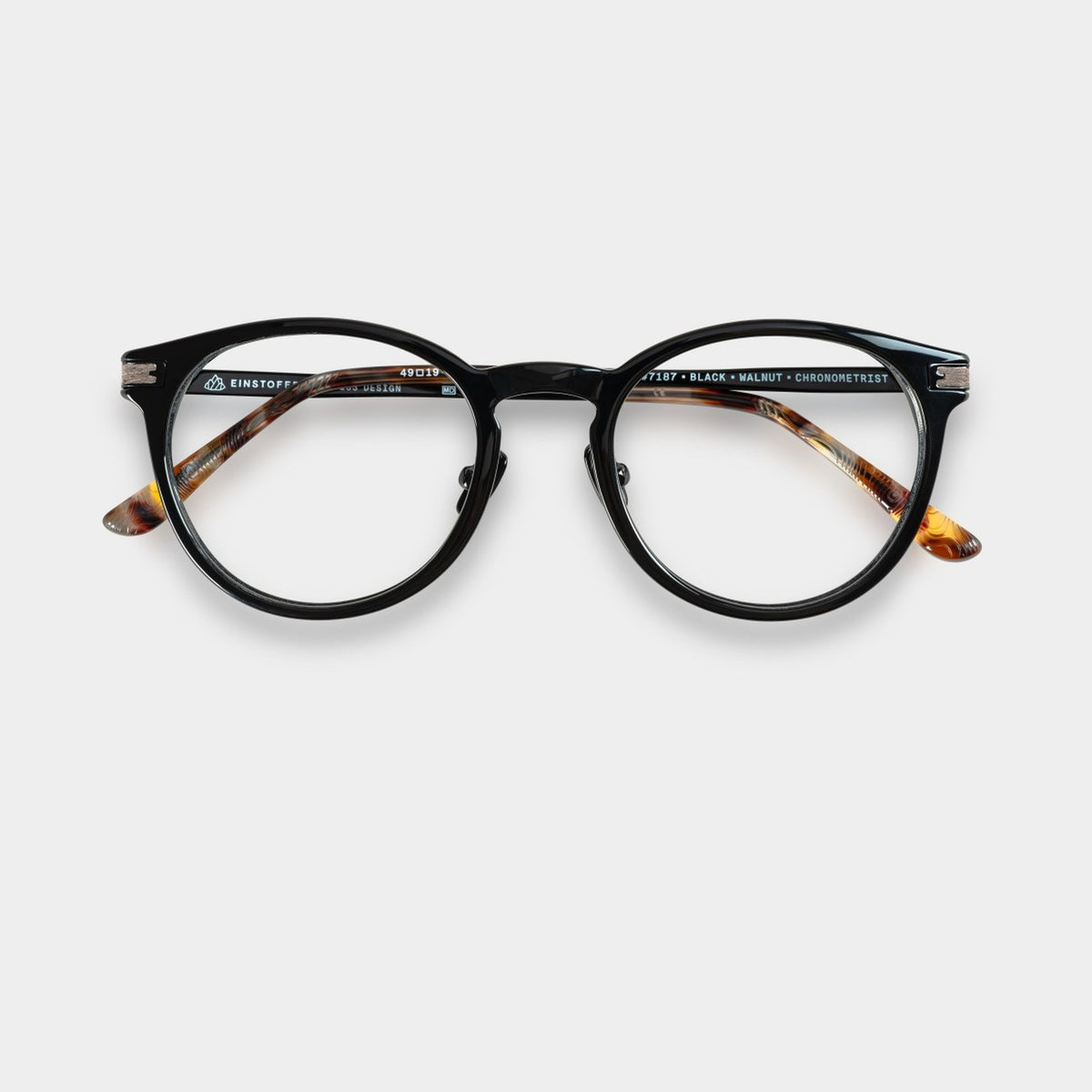 CHRONOMETRIST | BLACK & WALNUT