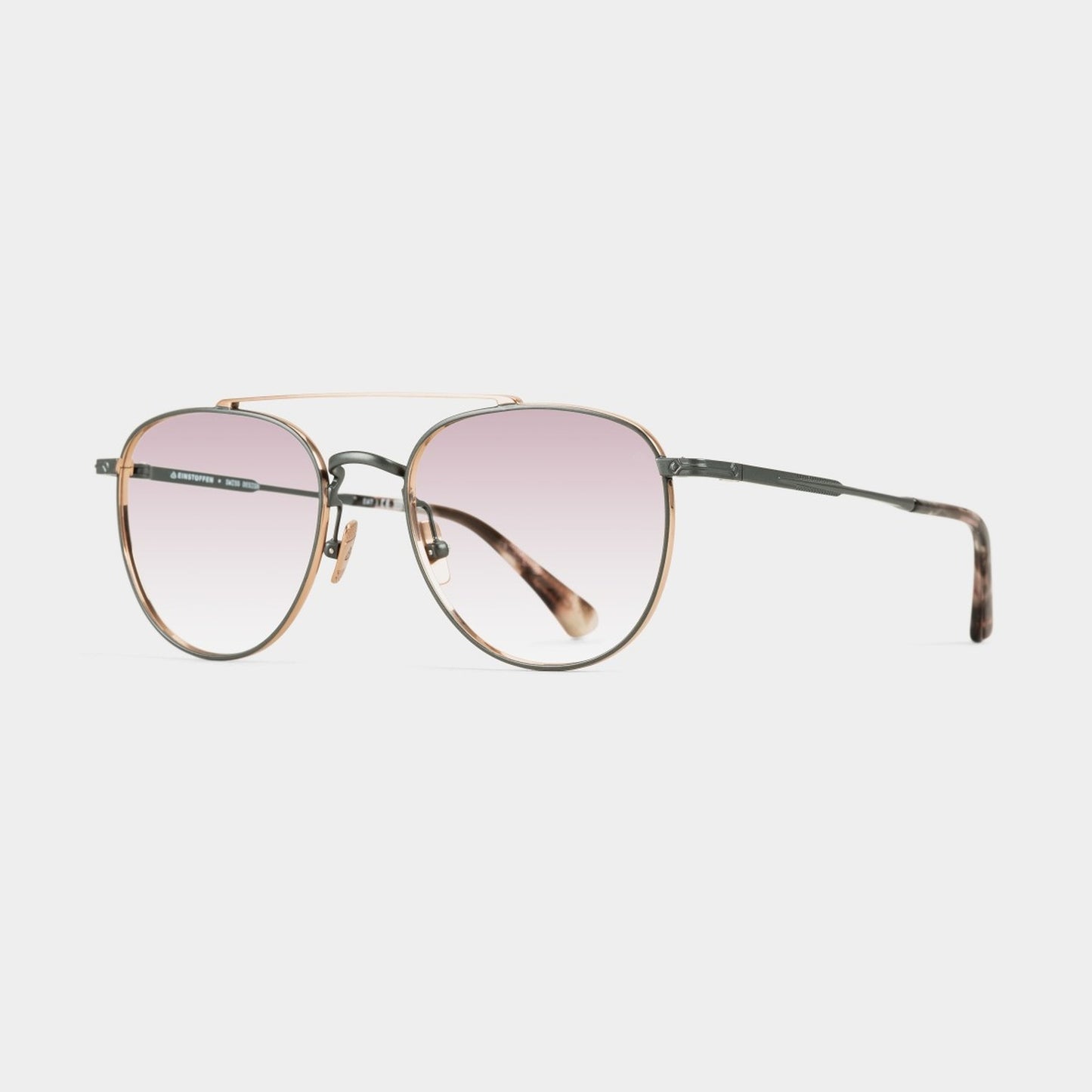 DREHBUCHAUTOR | BLACK & ROSE
