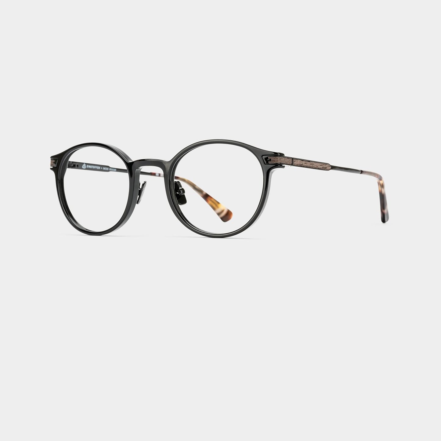 FUTURIST | BLACK