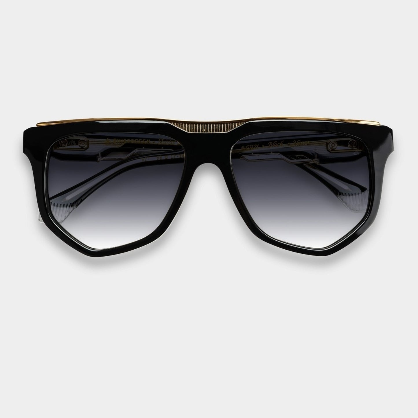 NÆVRA | BLACK