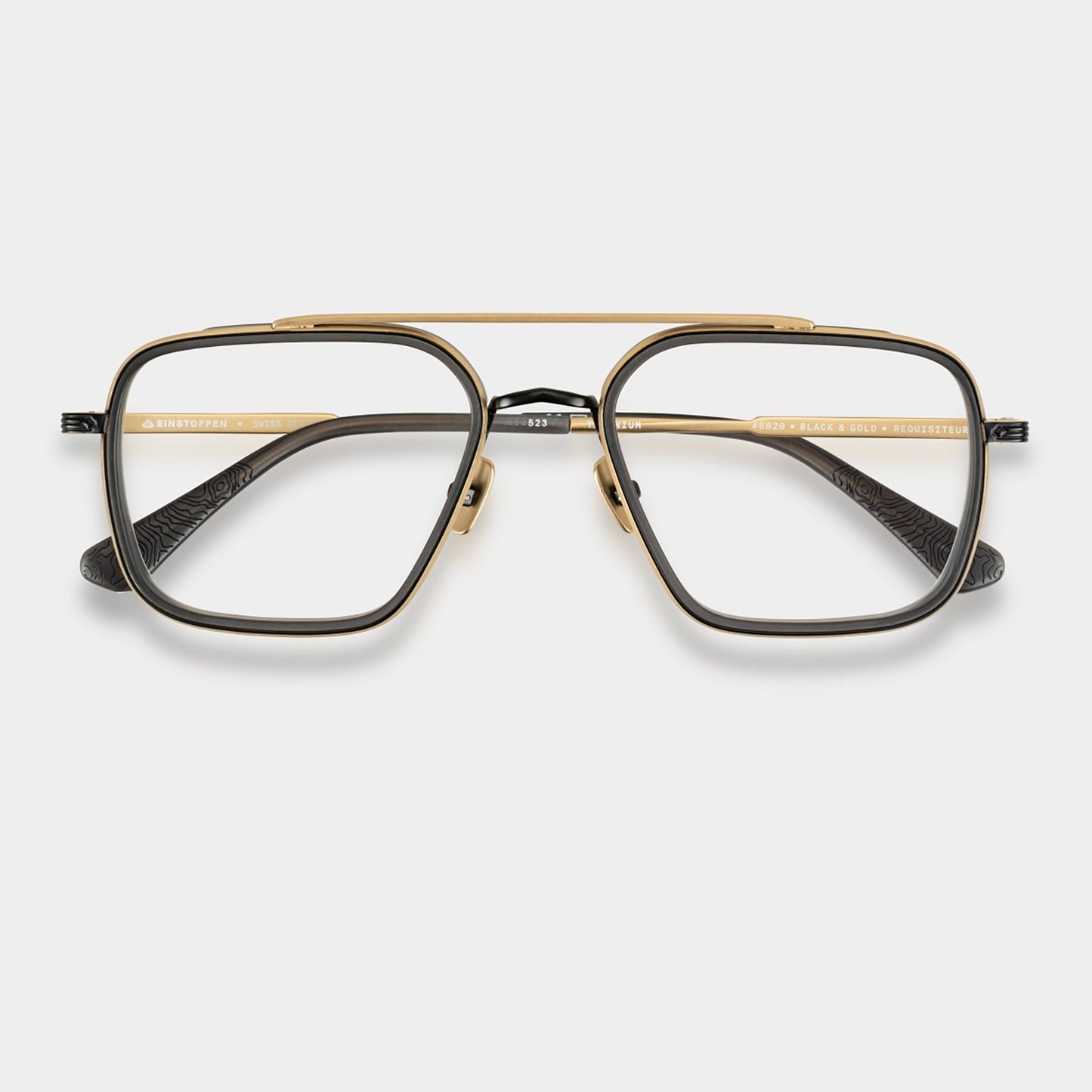 REQUISITEUR | BLACK & GOLD