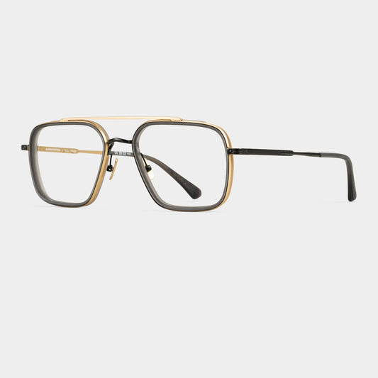 REQUISITEUR | BLACK & GOLD